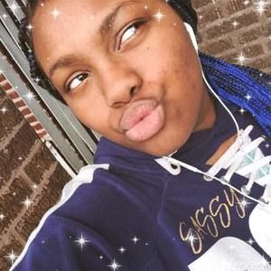 Meet your Posher, Kaviana